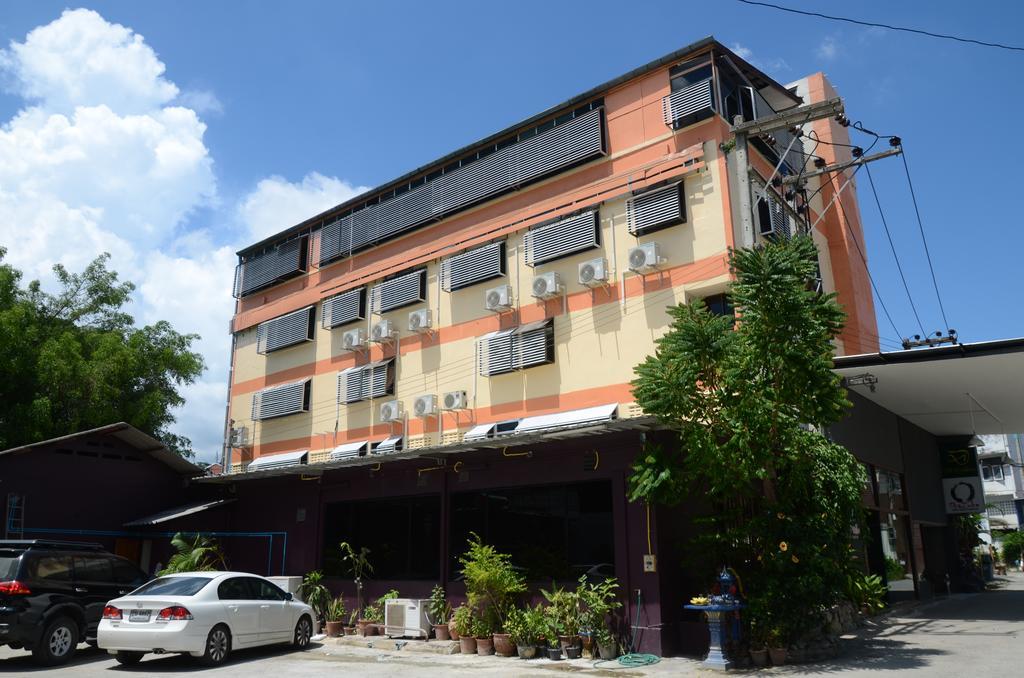Hotel Centro Cnx Chiang Mai Zewnętrze zdjęcie